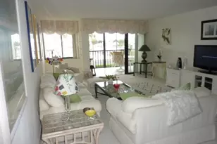 4821 S Landings Dr, Fort Myers, FL 33919 - Photo 11