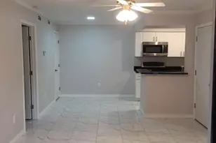 2937 Winkler Ave, Fort Myers, FL 33916 - Photo 1