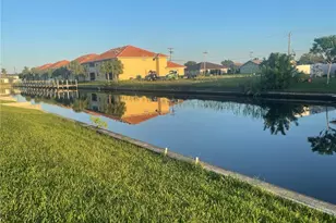 621 SW 47th Terrace, Cape Coral, FL 33914 - Photo 1