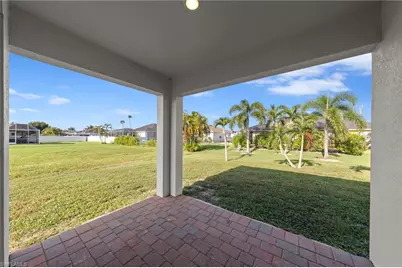 332 SW 29th Ave, Cape Coral, FL 33991 - Photo 31
