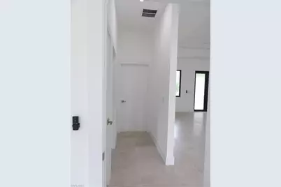 174 Ocean Park Dr, Lehigh Acres, FL 33972 - Photo 23