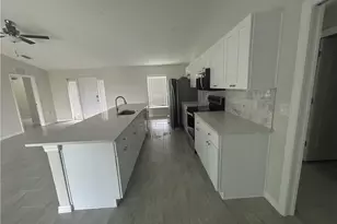 3200 NW 4th Pl, Cape Coral, FL 33993 - Photo 3
