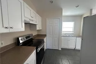 227 Ichabod Ave, Lehigh Acres, FL 33973 - Photo 5