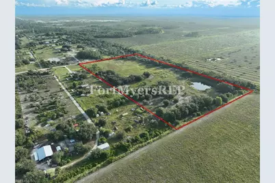 23910 Tinas Ln, Fort Myers, FL 33913 - Photo 1