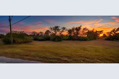 1146 NW 28th Ave, Cape Coral, FL 33993 - Photo 1