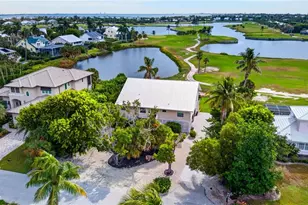 9076 Mockingbird Dr, Sanibel, FL 33957 - Photo 43