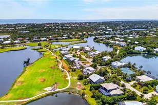 9076 Mockingbird Dr, Sanibel, FL 33957 - Photo 49