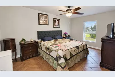 3008 SW 3rd Pl, Cape Coral, FL 33914 - Photo 7