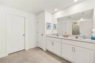 3813 Treasure Oak Wy, Fort Myers, FL 33905 - Photo 17