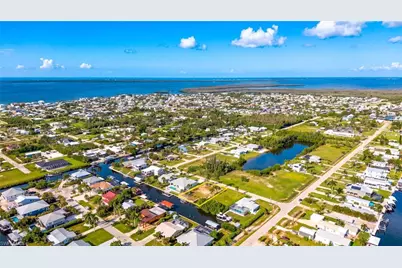 2744 Mangrove St, Saint James City, FL 33956 - Photo 13