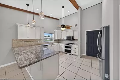 304 SE 29th Ter, Cape Coral, FL 33904 - Photo 11