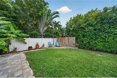 304 SE 29th Ter, Cape Coral, FL 33904 - Photo 31