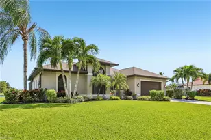 11978 Royal Tee Cir, Cape Coral, FL 33991 - Photo 3