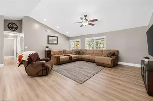 311 S Oak St, Labelle, FL 33935 - Photo 5