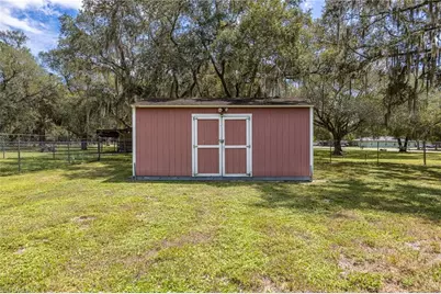 311 S Oak St, Labelle, FL 33935 - Photo 29