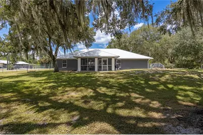 311 S Oak St, Labelle, FL 33935 - Photo 27
