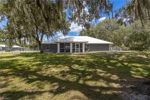 311 S Oak St, Labelle, FL 33935 - Photo 27