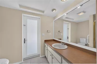 2112 SE 11th St, Cape Coral, FL 33990 - Photo 23