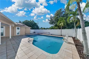 2112 SE 11th St, Cape Coral, FL 33990 - Photo 27
