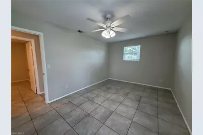 2018 NE 10th Pl, Cape Coral, FL 33909 - Photo 15