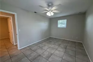 2018 NE 10th Pl, Cape Coral, FL 33909 - Photo 15