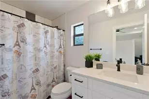 2917 SW Santa Barbara Pl, Cape Coral, FL 33914 - Photo 13