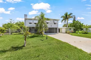 104 Davis Rd, Lehigh Acres, FL 33936 - Photo 3
