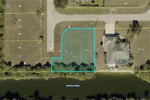 2122 NE 18th St, Cape Coral, FL 33909 - Photo 1