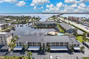 4719 SE 17th Pl, Cape Coral, FL 33904 - Photo 1