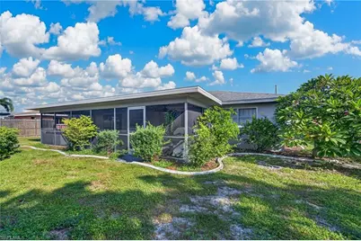 850 SE 41st St, Cape Coral, FL 33904 - Photo 3