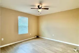 2800 26th St SW, Lehigh Acres, FL 33976 - Photo 9