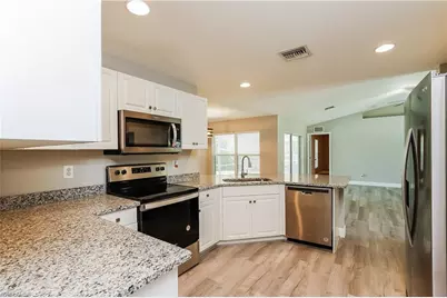 2706 51st St SW, Lehigh Acres, FL 33976 - Photo 5