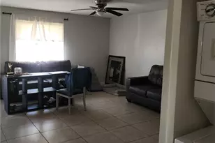 4513 SW 8th Ct, Cape Coral, FL 33914 - Photo 5