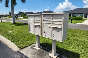 4513 SW 8th Ct, Cape Coral, FL 33914 - Photo 21