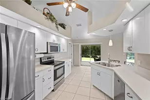 2530 SW 38th St, Cape Coral, FL 33914 - Photo 7