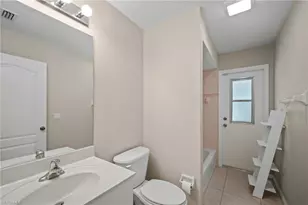 2530 SW 38th St, Cape Coral, FL 33914 - Photo 11