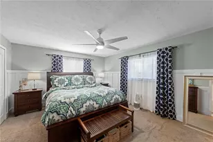 871 Entrada Dr S, Fort Myers, FL 33919 - Photo 13