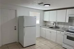286-296 Lowell Ave, North Fort Myers, FL 33917 - Photo 9