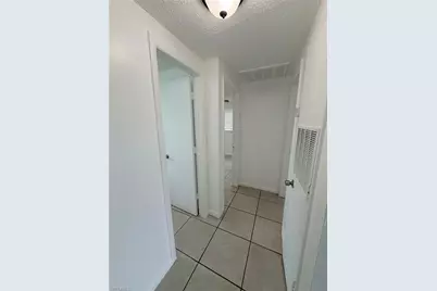 286-296 Lowell Ave #286, North Fort Myers, FL 33917 - Photo 3