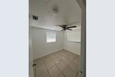 286-296 Lowell Ave #286, North Fort Myers, FL 33917 - Photo 13