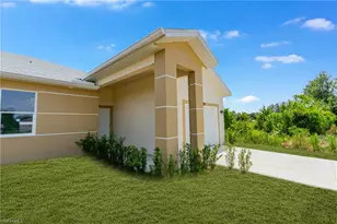 352 Pullman St, Lehigh Acres, FL 33974 - Photo 3