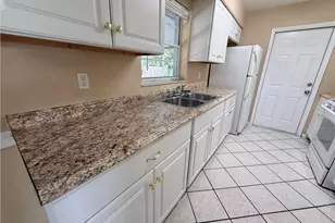 2511 W Cypress Ave, Fort Myers, FL 33905 - Photo 3