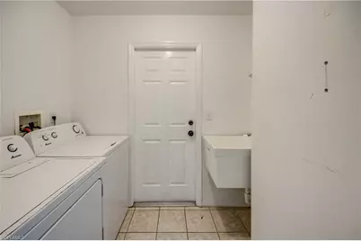 2114 SW 39 St, Cape Coral, FL 33914 - Photo 25
