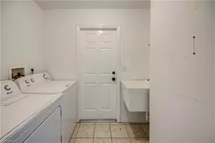 2114 SW 39th St, Cape Coral, FL 33914 - Photo 25