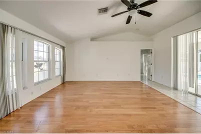 2114 SW 39 St, Cape Coral, FL 33914 - Photo 11