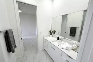 1027 Kismet Pkwy W, Cape Coral, FL 33993 - Photo 19