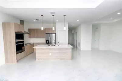 731 Bering Ave S, Lehigh Acres, FL 33974 - Photo 5