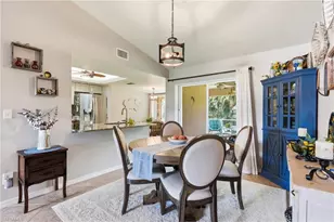 2806 SW 33rd St, Cape Coral, FL 33914 - Photo 7