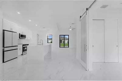 3226 NW 41st Ave, Cape Coral, FL 33993 - Photo 11