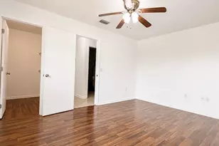 1232 SE 8th St, Cape Coral, FL 33990 - Photo 9